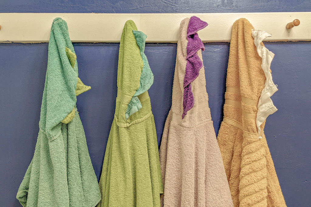 How to Make A Dinosaur Hooded Towel Coverup